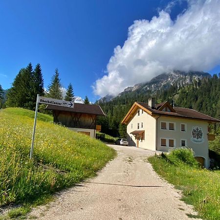 Apartments Oberhollenzer Braies  Exterior photo