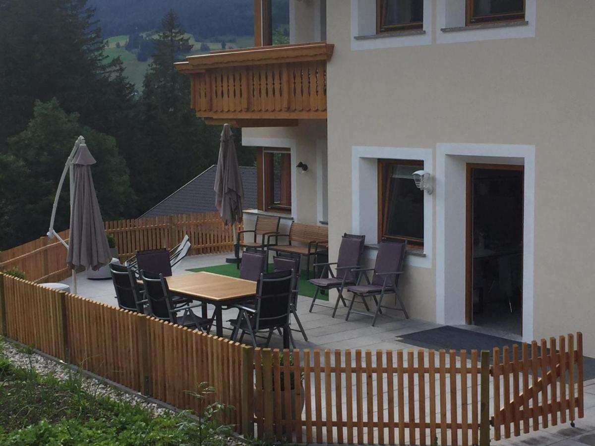 Apartments Oberhollenzer Braies  Exterior photo